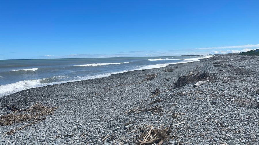 Pebbly beach at Greymouth