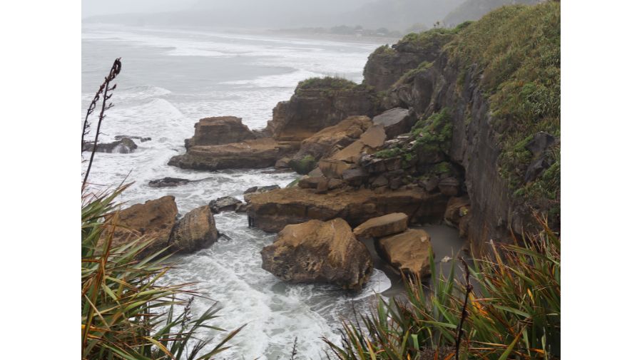 Rocks (3)